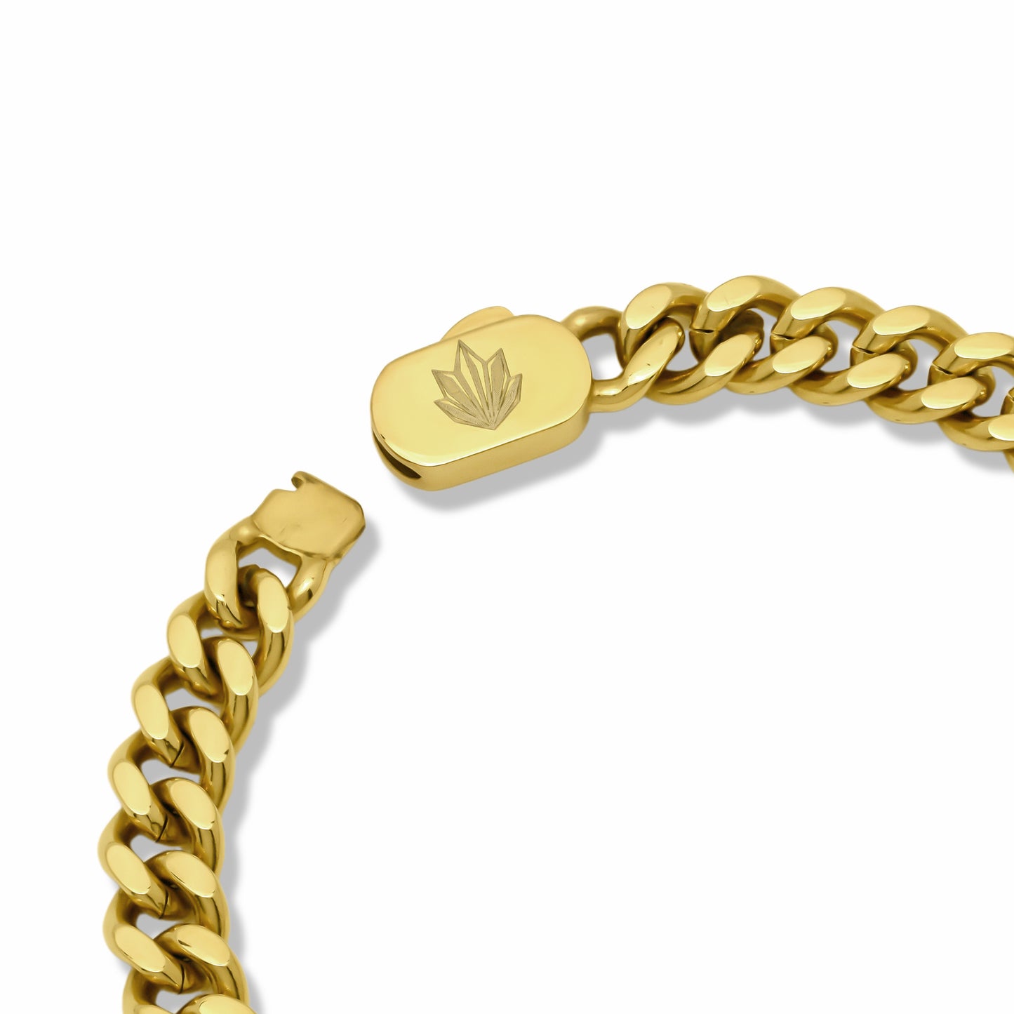 Cuban Chain Bracelet Gold 6mm - unfastened lock with engraved Crysttal Logo