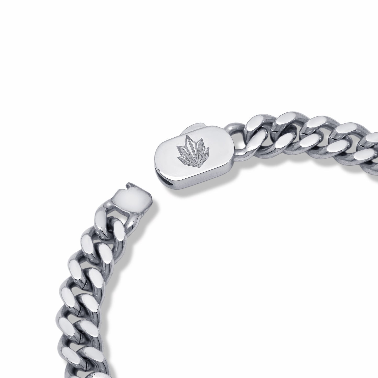 Cuban Chain Bracelet Silver 6mm - unfastened lock with engraved Crysttal Logo