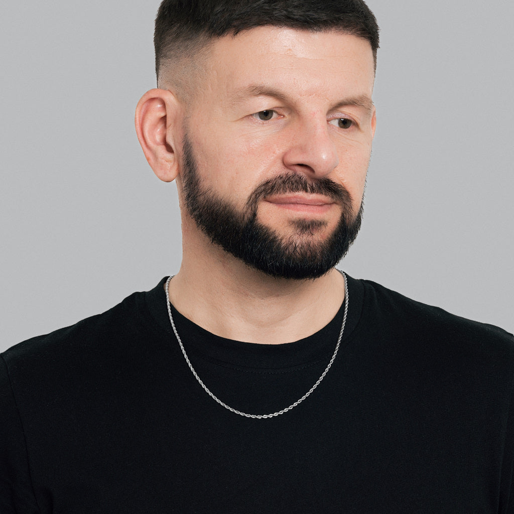 A bearded man in black t-shirt wearing Silver Rope Chain 3mm, 22", 55cm, waterproof lifetime men's jewellery