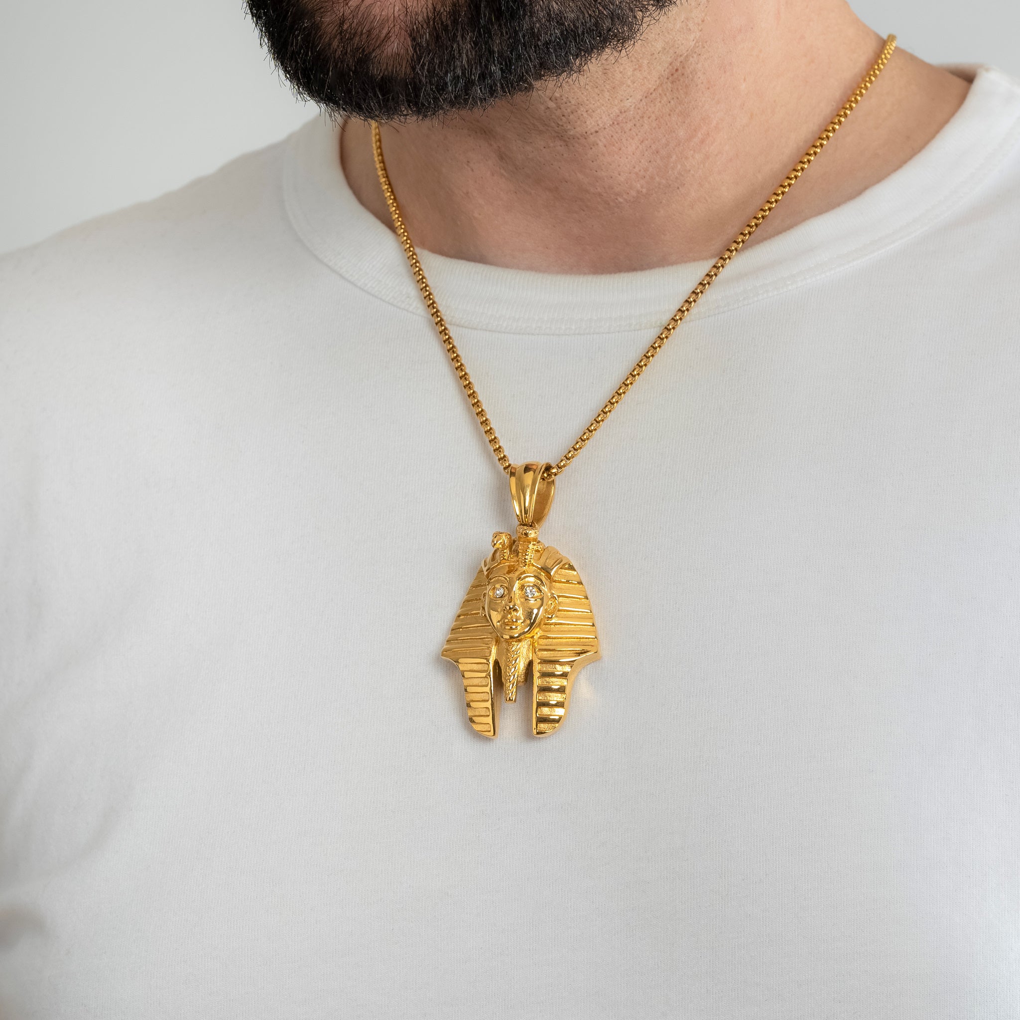 Tutankhamun deals gold pendant